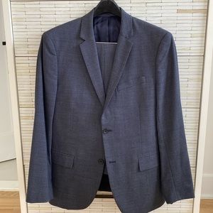 Theory Blue Men’s Suit 40R / 33W x 30L
